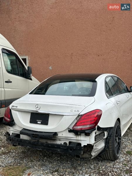 Седан Mercedes-Benz C-Class 2015 в Коломые Седан Mercedes-Benz C-Class 2015 в Коломые