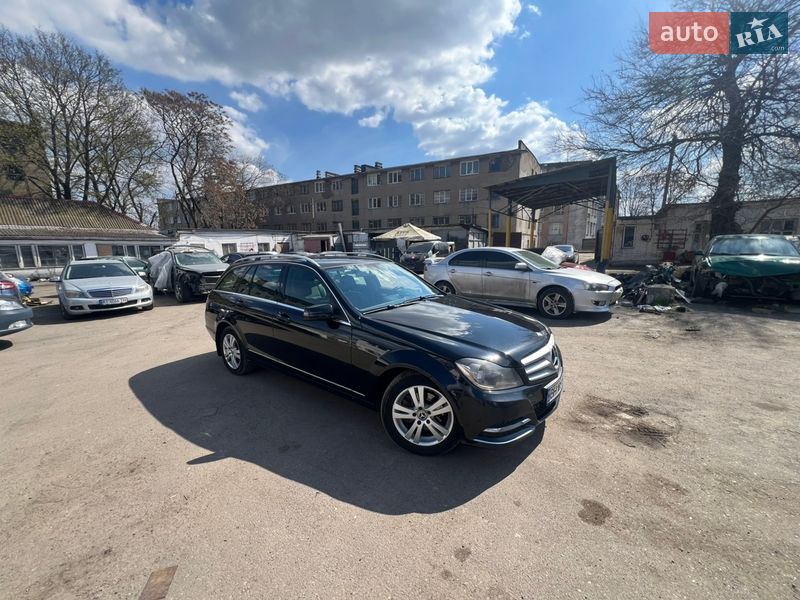 Универсал Mercedes-Benz C-Class 2014 в Одессе