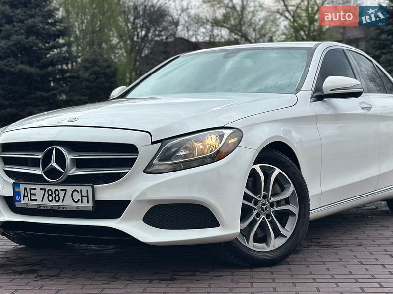 Седан Mercedes-Benz C-Class 2018 в Дніпрі