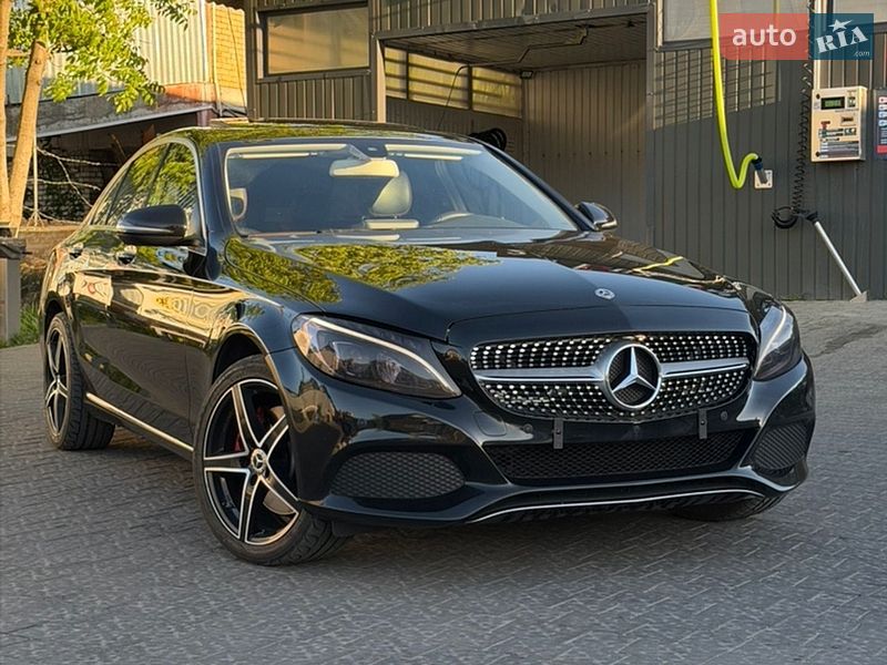 Седан Mercedes-Benz C-Class 2017 в Львове