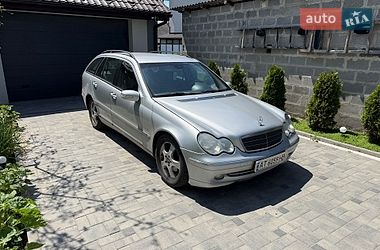 Універсал Mercedes-Benz C-Class 2003 в Житомирі