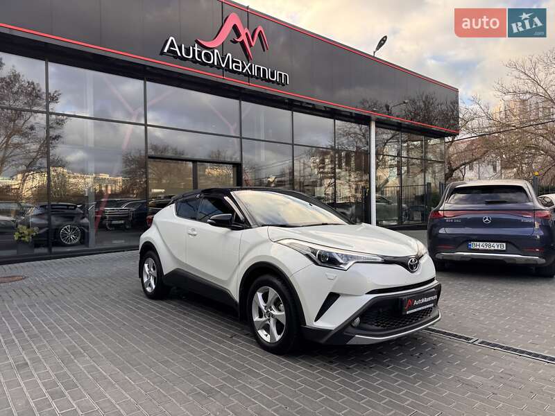 Внедорожник / Кроссовер Toyota C-HR 2016 в Одессе Внедорожник / Кроссовер Toyota C-HR 2016 в Одессе
