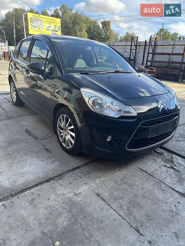 Хэтчбек Citroen C3 2010 в Киеве