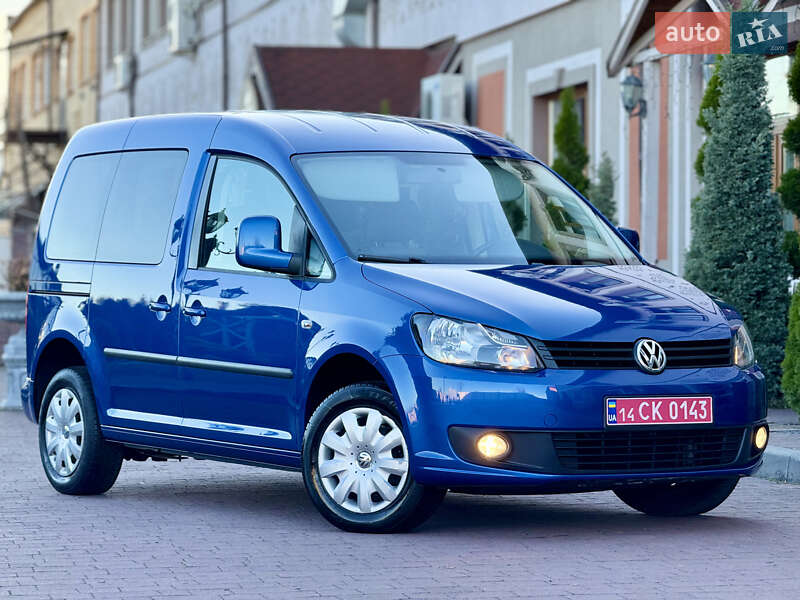 Минивэн Volkswagen Caddy 2011 в Стрые