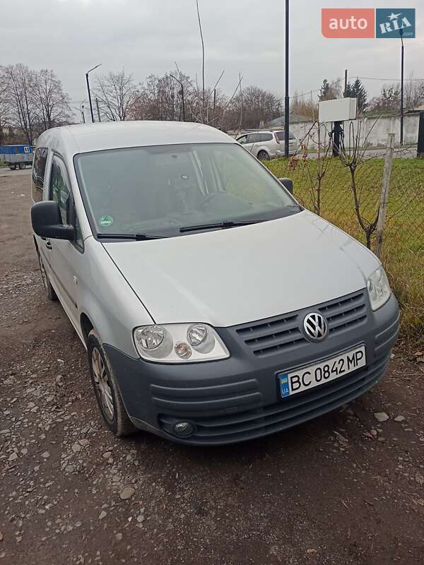 Минивэн Volkswagen Caddy 2010 в Львове Минивэн Volkswagen Caddy 2010 в Львове