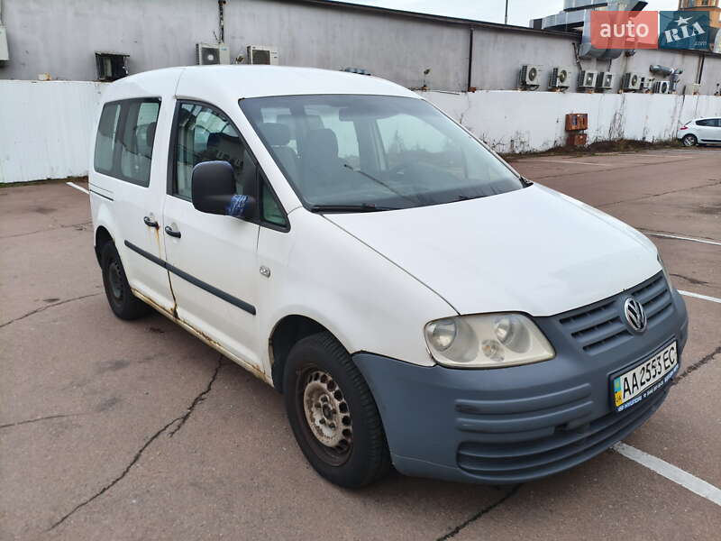 Минивэн Volkswagen Caddy 2007 в Киеве