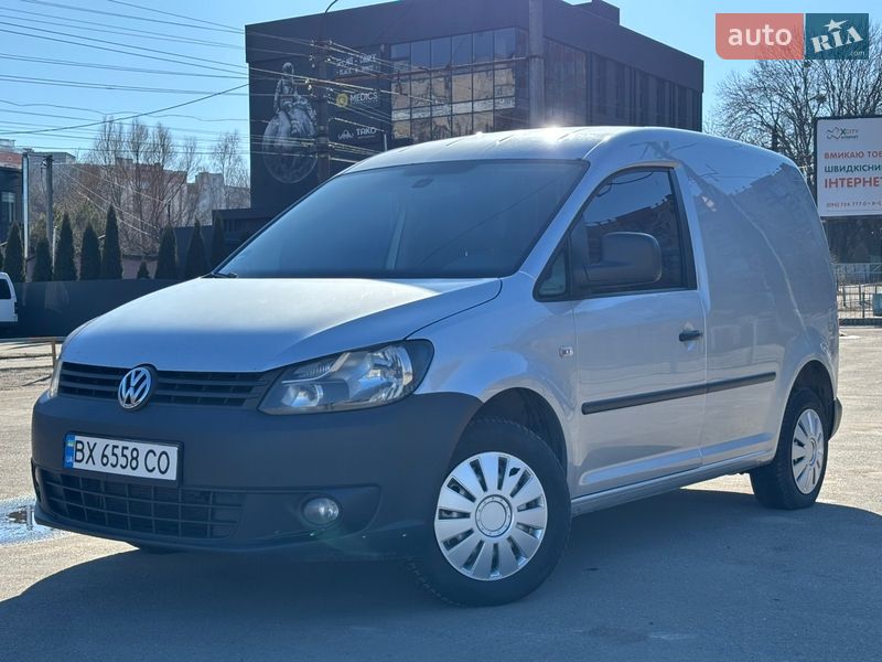 Грузопассажирский фургон Volkswagen Caddy 2010 в Хмельницком