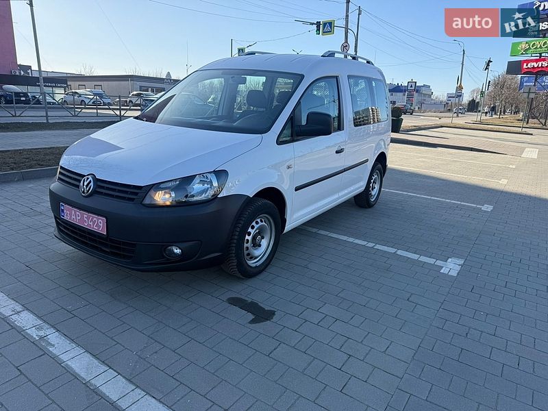 Минивэн Volkswagen Caddy 2014 в Хмельницком