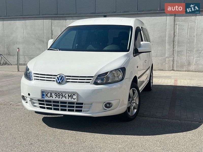 Минивэн Volkswagen Caddy 2011 в Киеве Минивэн Volkswagen Caddy 2011 в Киеве