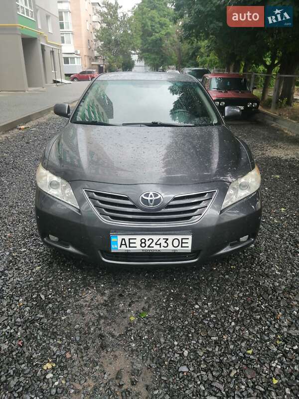 Седан Toyota Camry 2008 в Полтаве