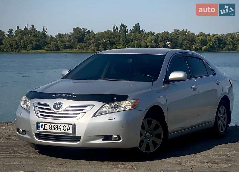 Седан Toyota Camry 2007 в Дніпрі Седан Toyota Camry 2007 в Дніпрі