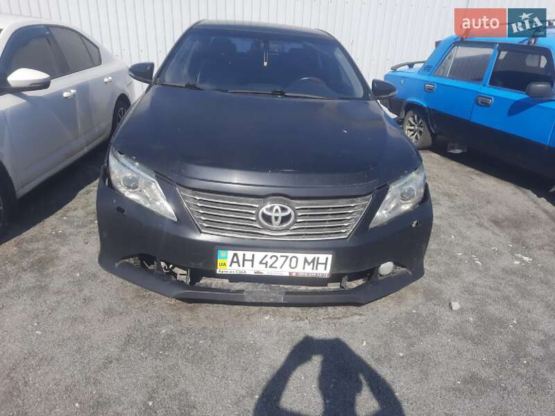 Седан Toyota Camry 2011 в Днепре Седан Toyota Camry 2011 в Днепре