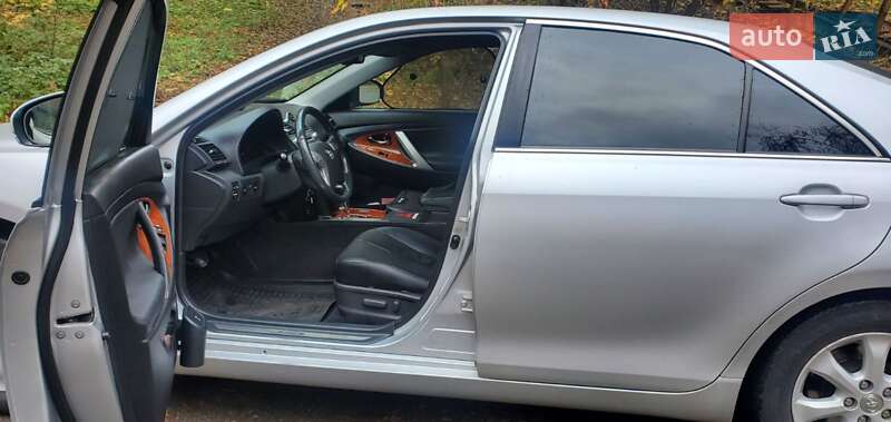 Седан Toyota Camry 2011 в Киеве