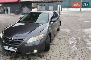Седан Toyota Camry 2006 в Делятине