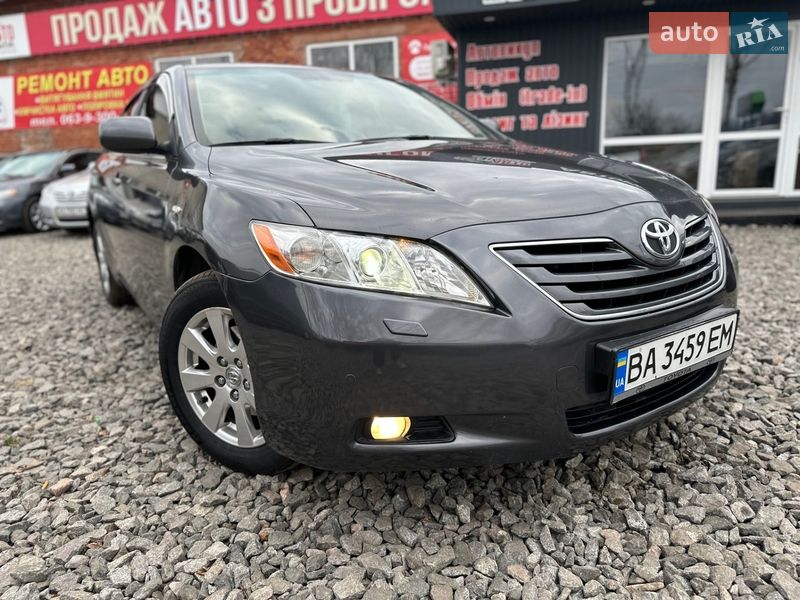 Седан Toyota Camry 2007 в Смілі