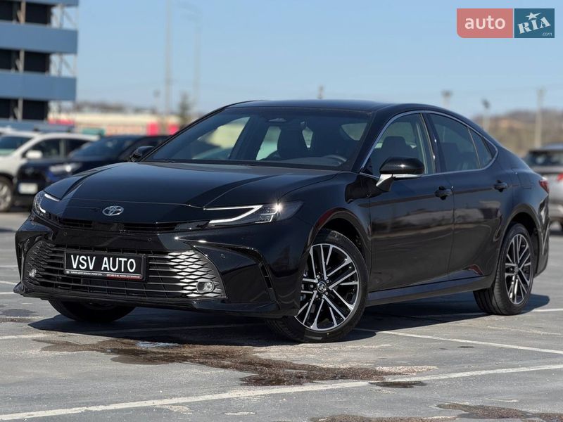 Седан Toyota Camry 2025 в Києві Седан Toyota Camry 2025 в Києві