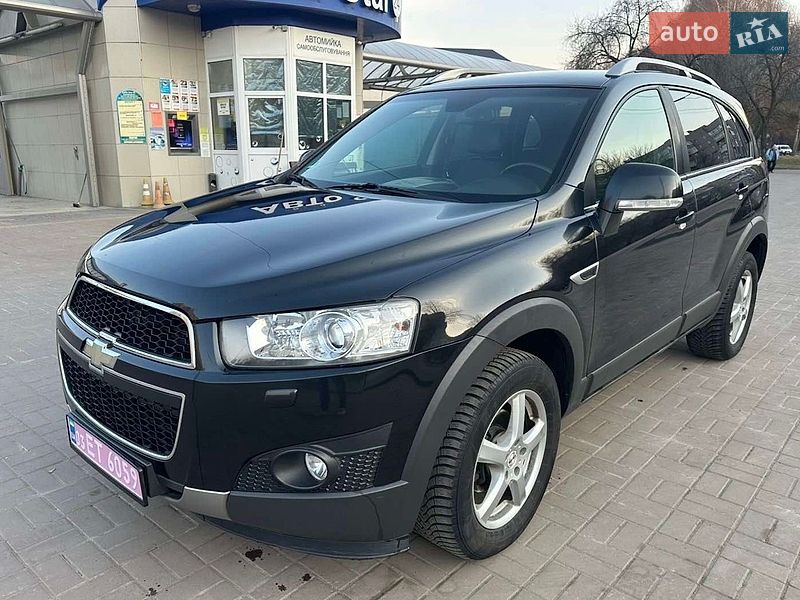 Внедорожник / Кроссовер Chevrolet Captiva 2011 в Луцке