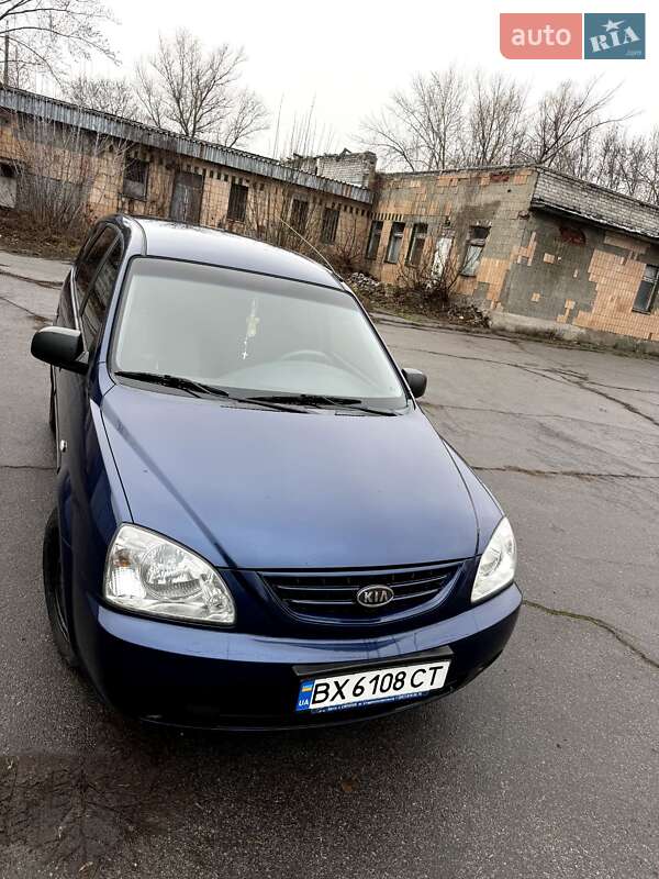 Минивэн Kia Carens 2006 в Миргороде Минивэн Kia Carens 2006 в Миргороде