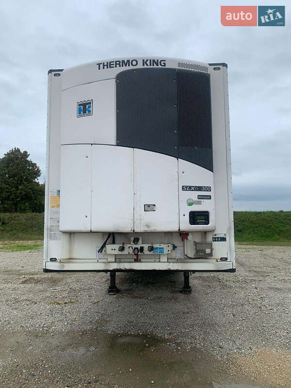 Рефрижератор полуприцеп Schmitz Cargobull Cargobull 2015 в Луцке