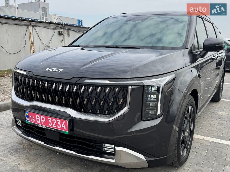 Минивэн Kia Carnival 2024 в Киеве