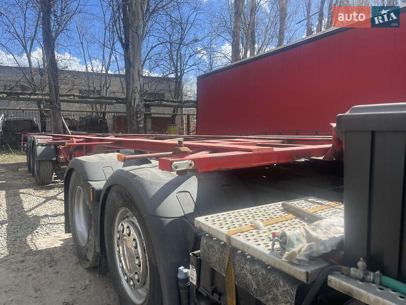 Контейнеровоз полуприцеп Lamberet Carrier Maxima 1992 в Одессе