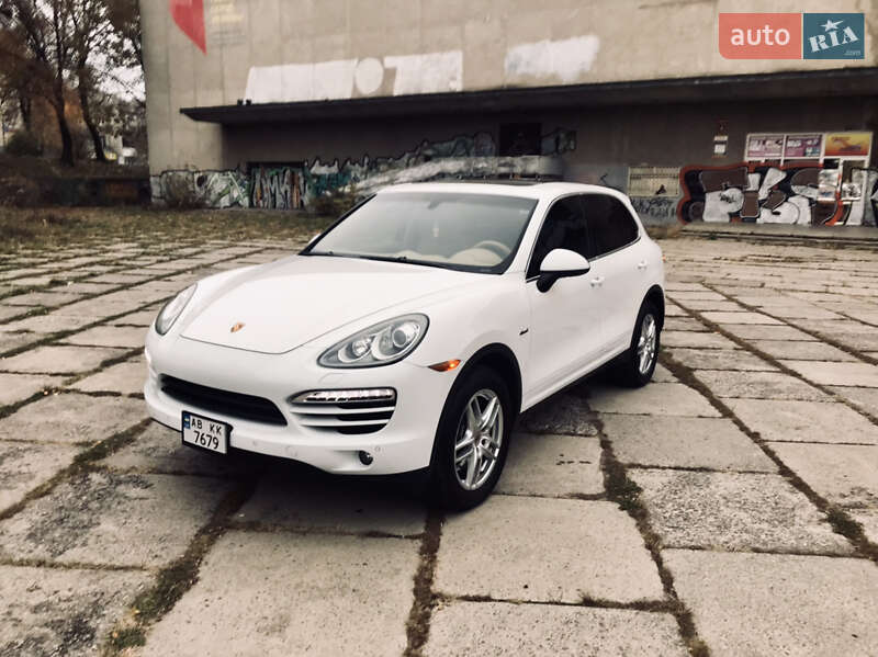 Внедорожник / Кроссовер Porsche Cayenne 2013 в Виннице