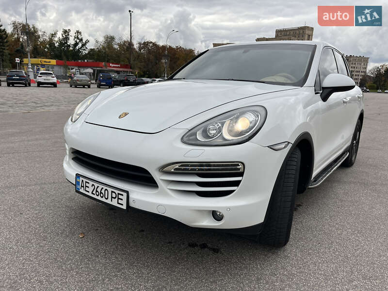 Внедорожник / Кроссовер Porsche Cayenne 2013 в Харькове