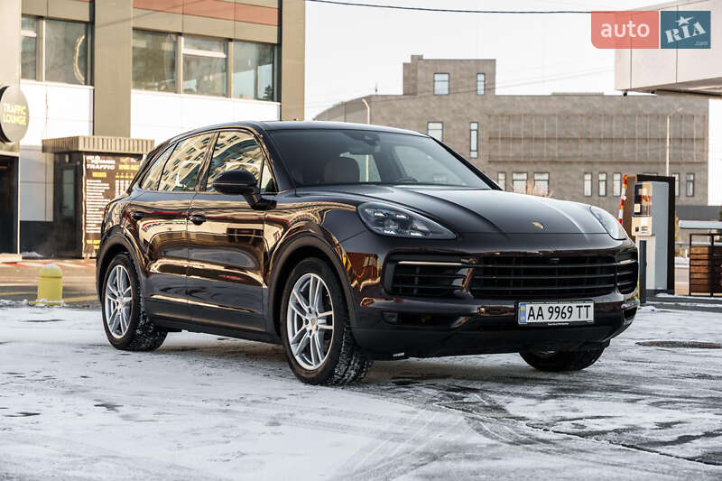 Позашляховик / Кросовер Porsche Cayenne 2019 в Києві