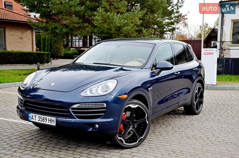 Внедорожник / Кроссовер Porsche Cayenne 2012 в Ивано-Франковске