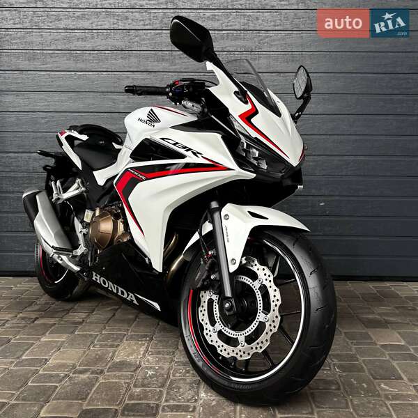 Мотоцикл Без обтекателей (Naked bike) Honda CBR 400R 2019 в Белой Церкви