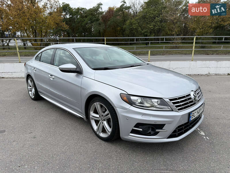 Купе Volkswagen CC / Passat CC 2014 в Киеве
