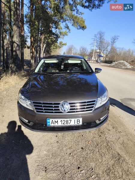 Купе Volkswagen CC / Passat CC 2012 в Коростене