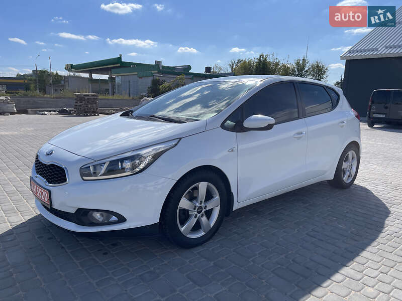 Хэтчбек Kia Ceed 2014 в Житомире