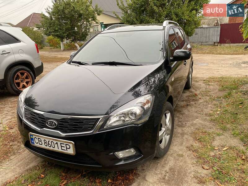 Универсал Kia Ceed 2012 в Прилуках