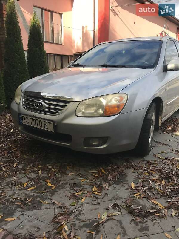 Седан Kia Cerato 2007 в Львові Седан Kia Cerato 2007 в Львові