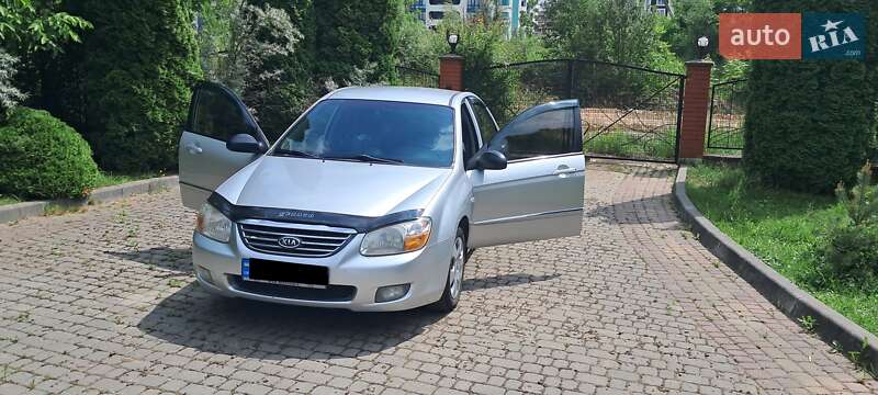 Седан Kia Cerato 2007 в Львове