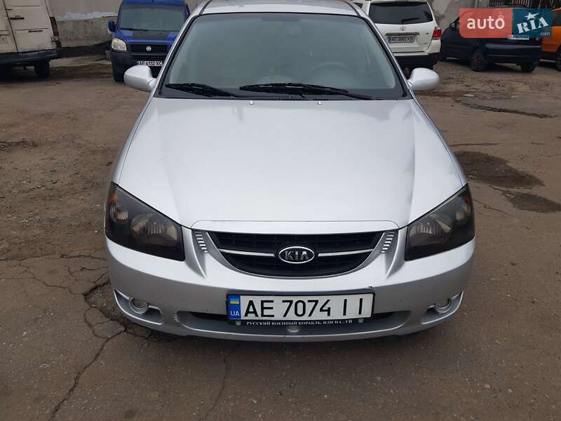Хэтчбек Kia Cerato 2005 в Днепре