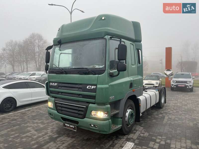 Тягач DAF CF 2011 в Львове