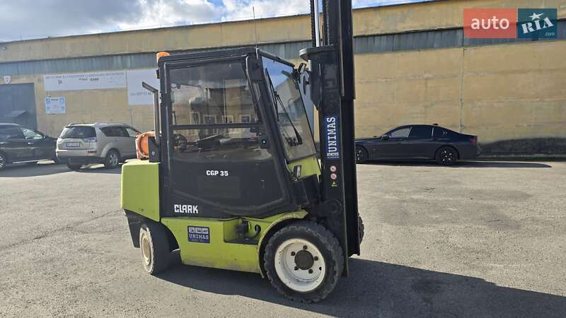 Вилочный погрузчик Clark CGP 1997 в Луцке