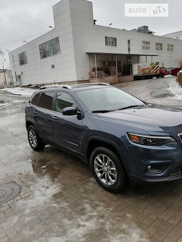 Внедорожник / Кроссовер Jeep Cherokee 2019 в Сумах