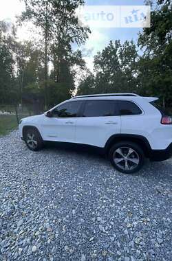 Внедорожник / Кроссовер Jeep Cherokee 2018 в Емильчине