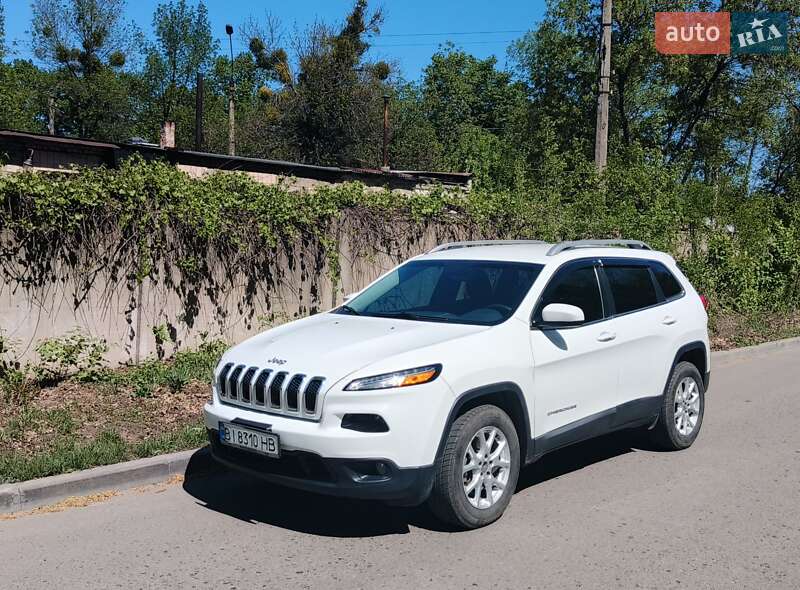 Внедорожник / Кроссовер Jeep Cherokee 2017 в Полтаве