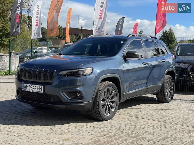 Внедорожник / Кроссовер Jeep Cherokee 2021 в Бердичеве