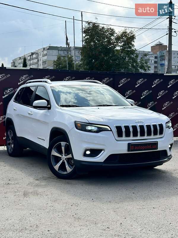 Внедорожник / Кроссовер Jeep Cherokee 2018 в Сумах Внедорожник / Кроссовер Jeep Cherokee 2018 в Сумах