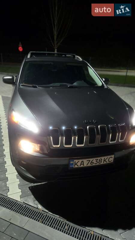 Внедорожник / Кроссовер Jeep Cherokee 2016 в Ирпене
