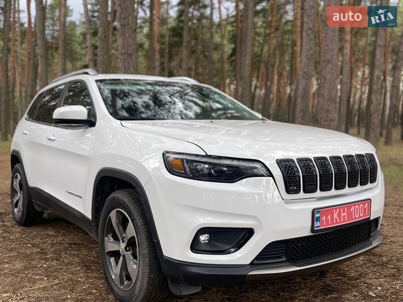Внедорожник / Кроссовер Jeep Cherokee 2019 в Сумах