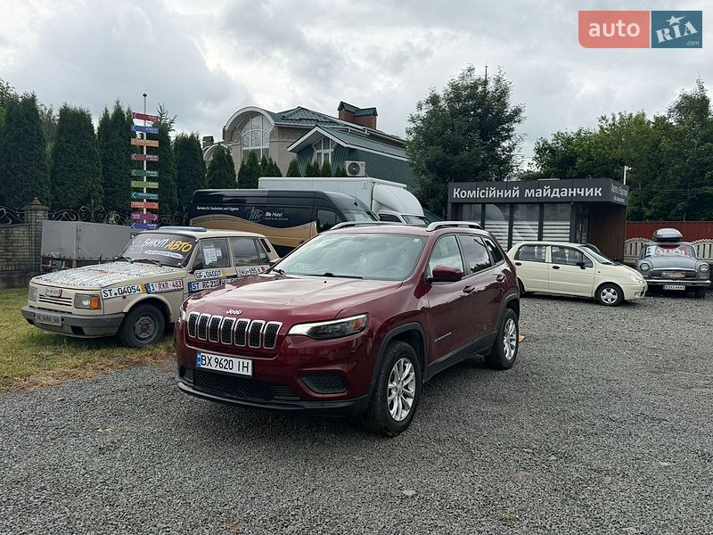Внедорожник / Кроссовер Jeep Cherokee 2020 в Хмельницком