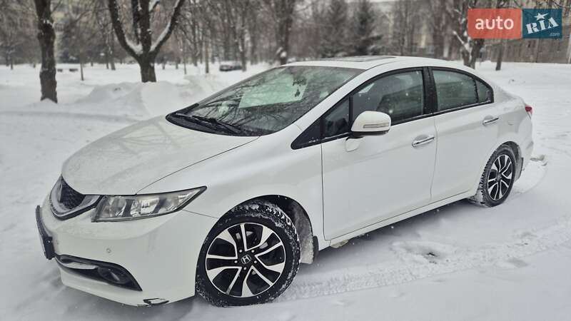 Седан Honda Civic 2013 в Киеве