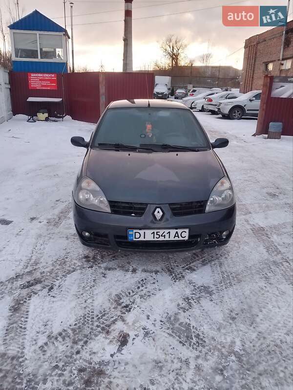 Седан Renault Clio Symbol 2007 в Вороновице
