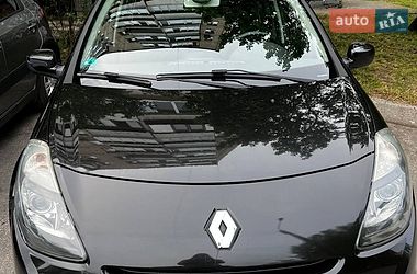 Хэтчбек Renault Clio 2010 в Киеве